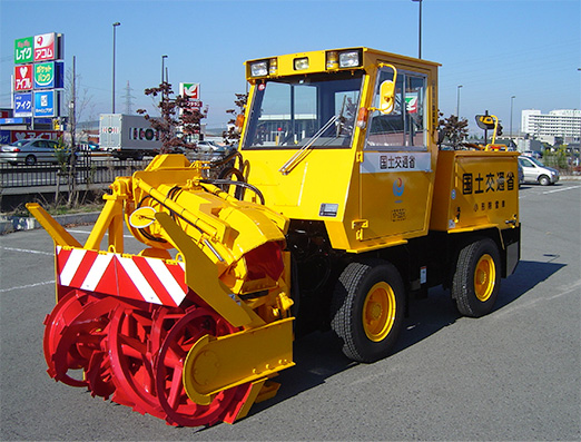 小型除雪車