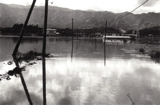 ８月３０日　荒砥橋より鮎貝方面（少し水が引いてから）