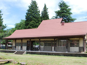 日中線記念館
