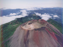 東岩手山(薬師岳) 東岩手山(薬師岳)