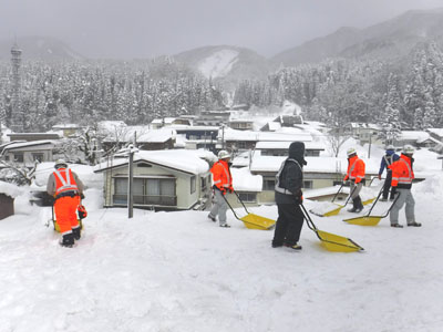 みんなで除雪