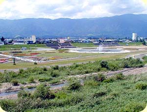 イメージ：長井橋河川公園（長井市）