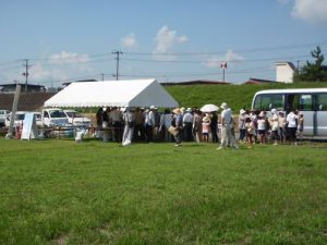 長井ダム見学会には朝早くからたくさんの方が並んでくださいました