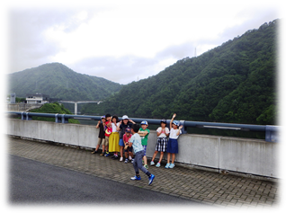 3年生のパワーで、雨も吹っ飛んで行きました