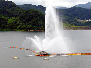 月山湖大噴水