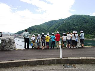 ダム見学