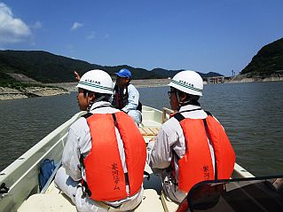 巡視の目的およびダムの施設や地すべりについて学びました