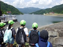 月山湖大噴水