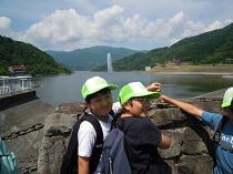 月山湖大噴水