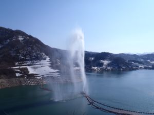 月山湖大噴水