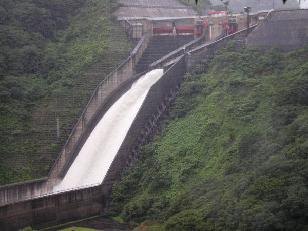 平成25年7月18日の放流状況