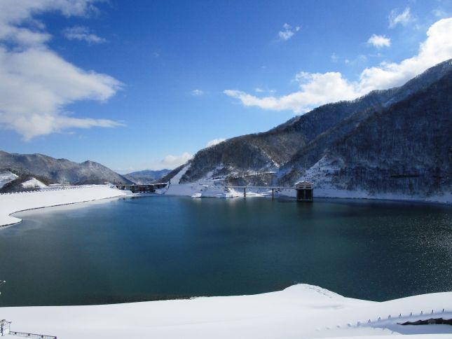 ◆1/7 久しぶりの晴天の月山湖