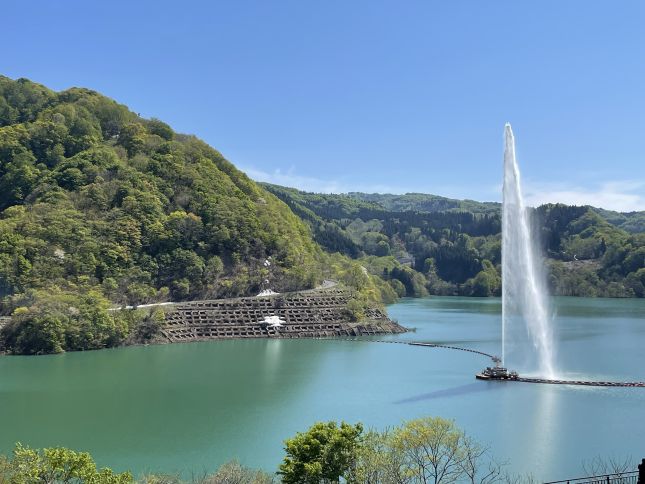 月山湖大噴水