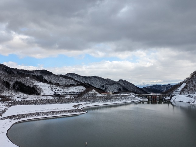 新年を迎えた寒河江ダムの様子（1月9日撮影）