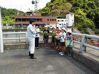 天端にて