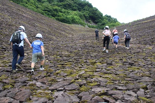 ダム登山1