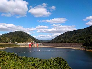 平成29年10月5日 洗尾橋付近から見るダム湖の様子