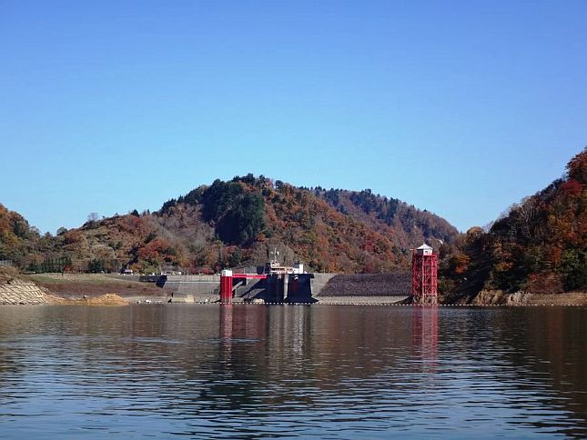 平成29年11月6日 湖面より撮影