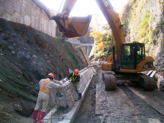 護岸ブロック設置状況