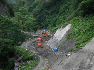 道路箇所掘削状況